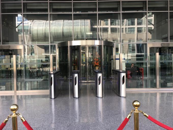 Турникет ворот барьера ElectronicFlap высокого уровня безопасности на финансовое здание 4